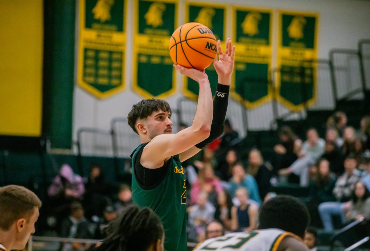 Brockports Zach Rice at the free-throw line in Saturdays loss. (Photo Credit: Liv Metz/Brockport Athletics)