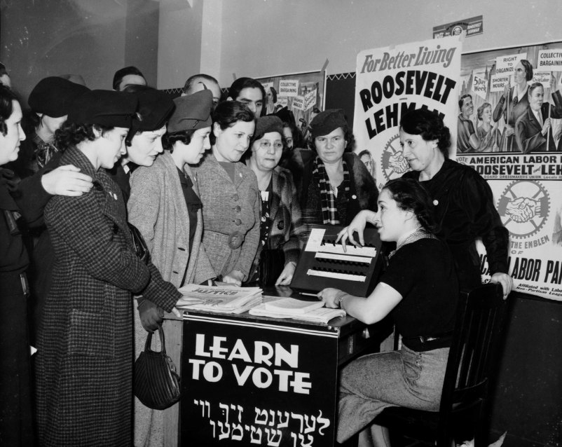 Women voter outreach 1935.