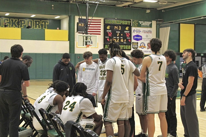 Brockport pulled out an overtime win over SUNY Geneseo for back-to-back victories. 