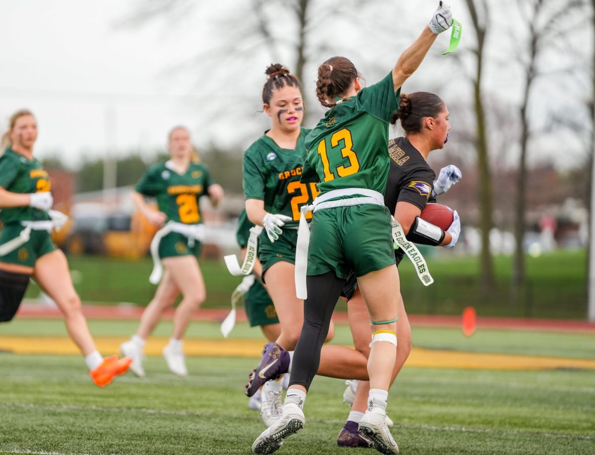 The Brockport Golden Eagles earned their fourth straight victory with a 38-12 win over Elmira 